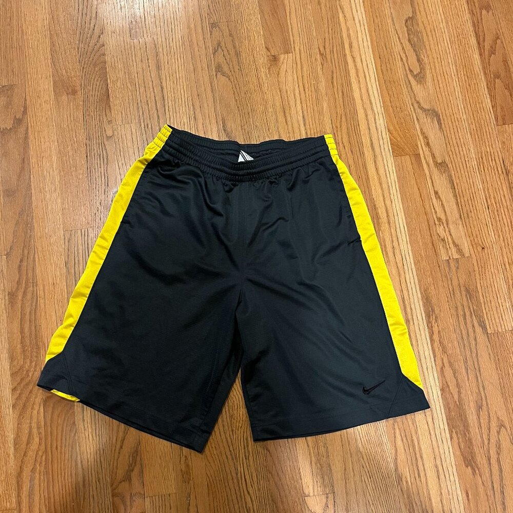 Men's Nike Dri Fit Running Shorts Sz Large Black & Nike Livestrong Shorts